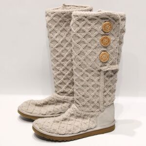 UGG 14" Cardy Beige Lattice Knit Button Up Sweater Winter Snow Boots Women Sz. 8